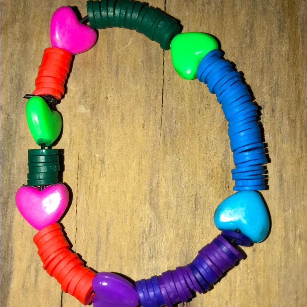 Heart bead bracelet.